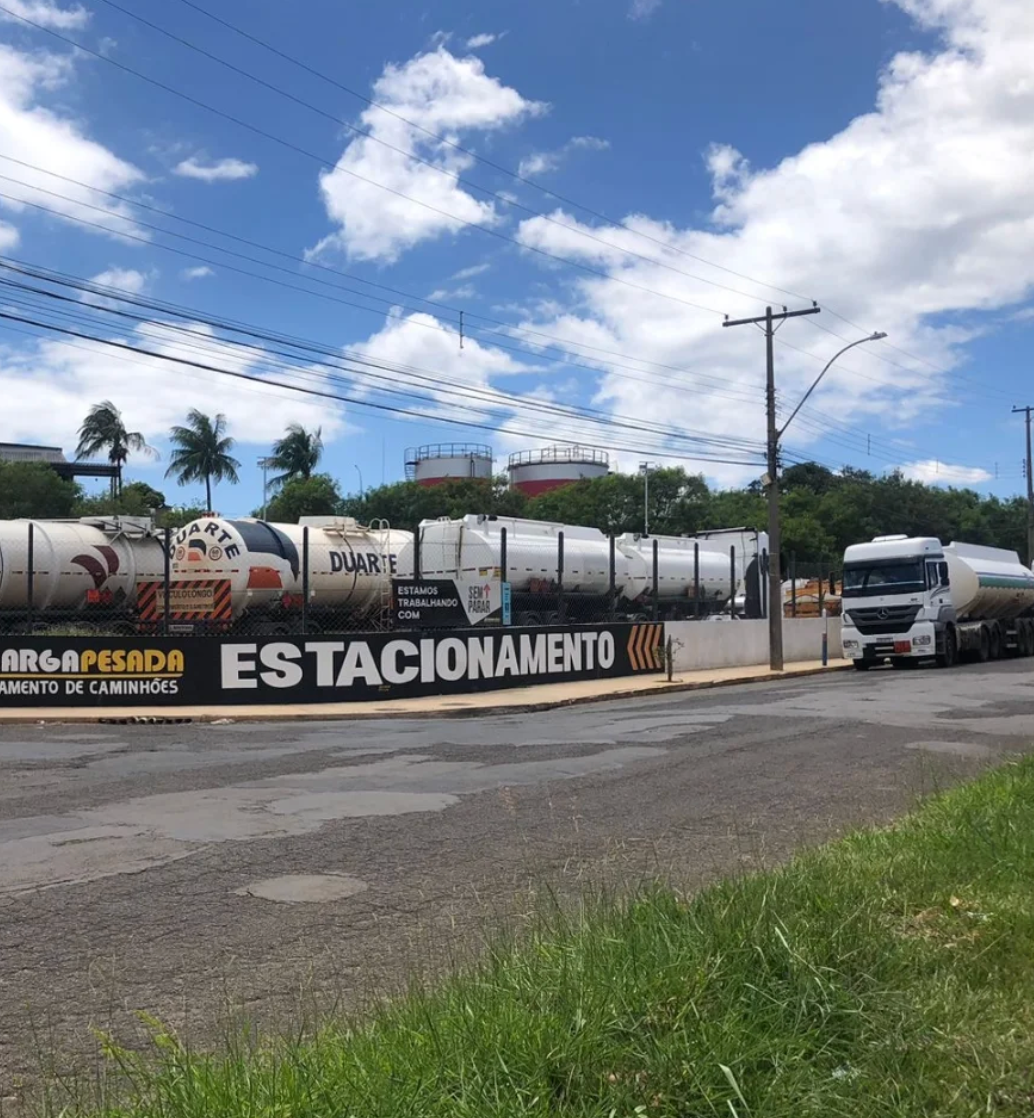 Fachada Carga Pesada